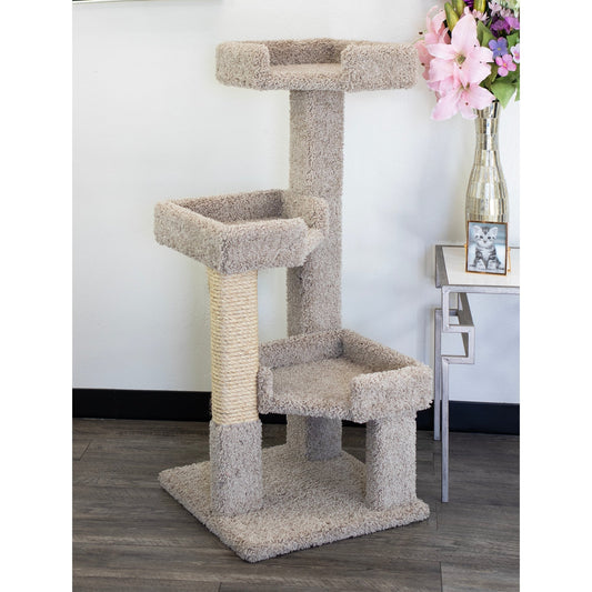 Nouvel arbre à chat 3 niveaux en bois massif et recouvert de moquette.