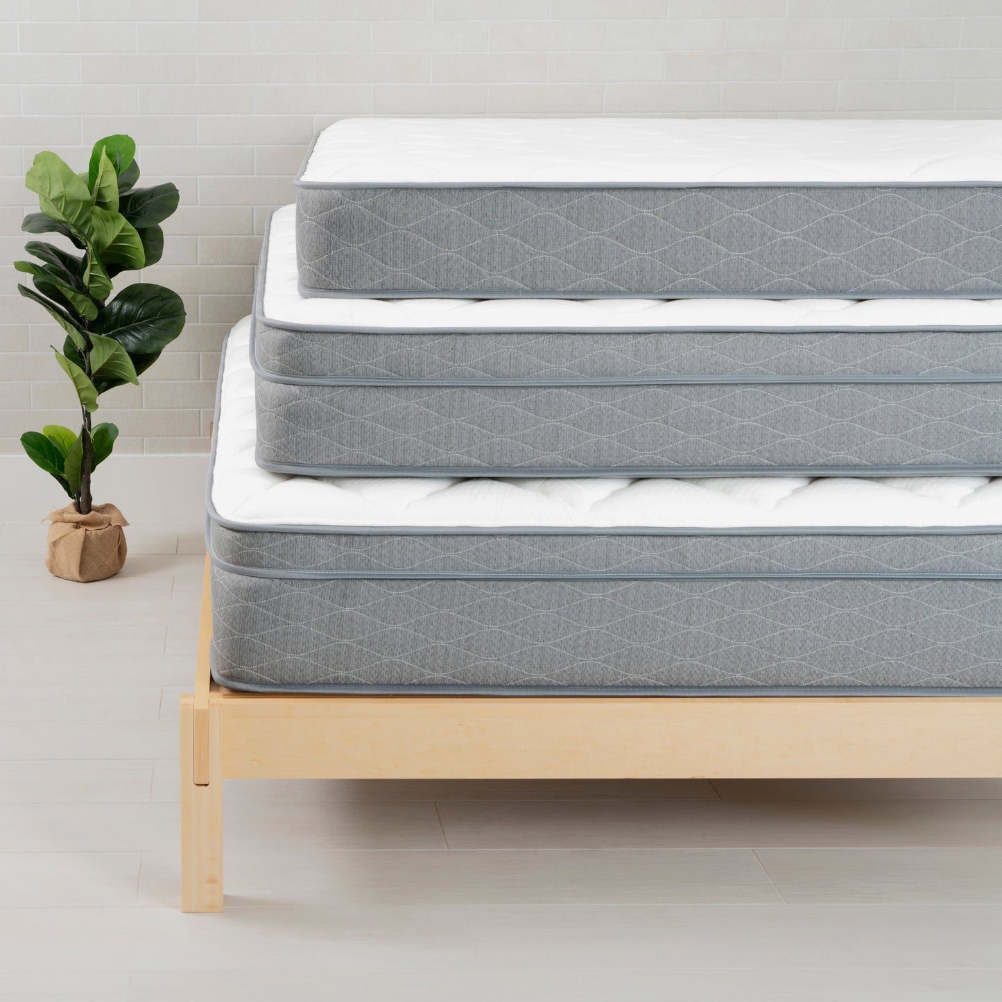 Matelas NuForm 11 à revêtement supérieur moelleux moyen