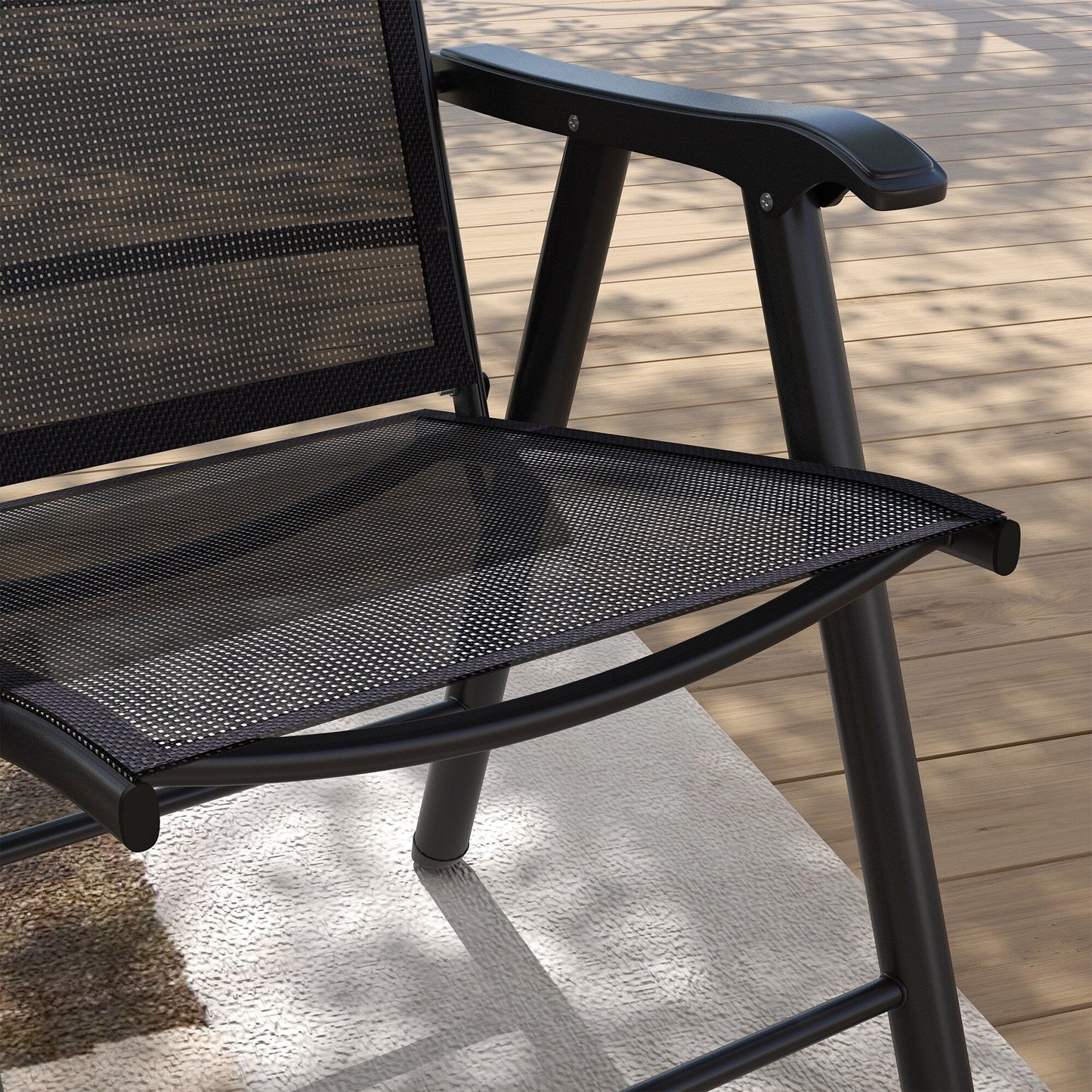 Outsunny Ensemble de 4 chaises de jardin pliantes avec un design simple et chic, confortables pour la terrasse, le jardin, la cour et les voyages.