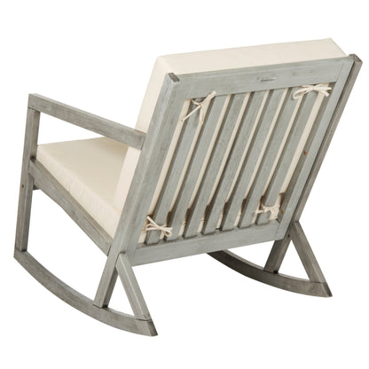 Chaise à bascule d'extérieur Makaila de SAFAVIEH avec coussin - 66L x 79P x 97H (cm)