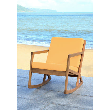 Chaise à bascule d'extérieur Makaila de SAFAVIEH avec coussin - 66L x 79P x 97H (cm)