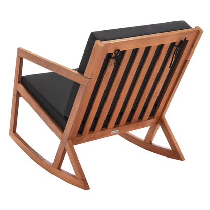 Chaise à bascule d'extérieur Makaila de SAFAVIEH avec coussin - 66L x 79P x 97H (cm)
