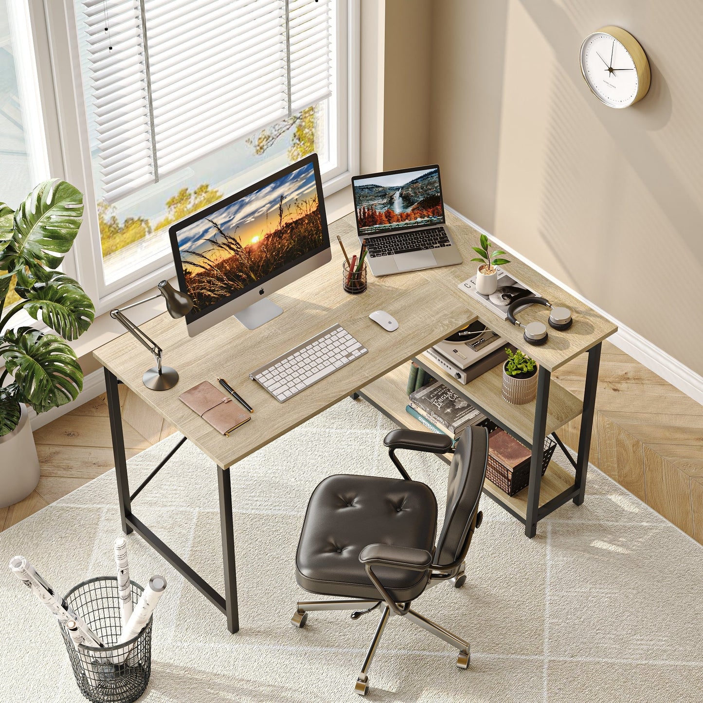 Bureau en forme de L avec étagères de rangement, bureau d'ordinateur d'angle.