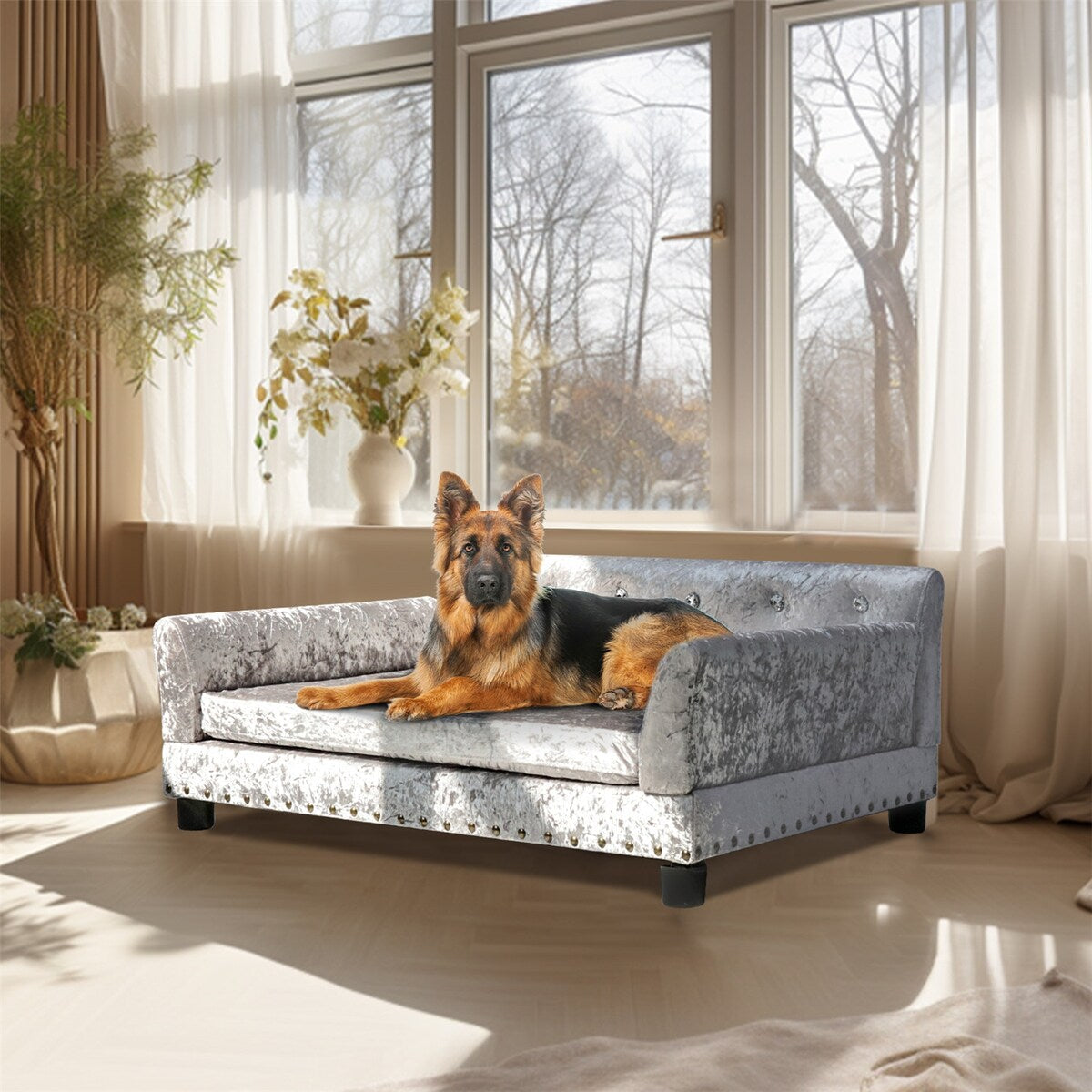 Lit pour animaux de compagnie en forme de canapé en velours capitonné, recouvert de tissu et doté d'un coussin amovible.