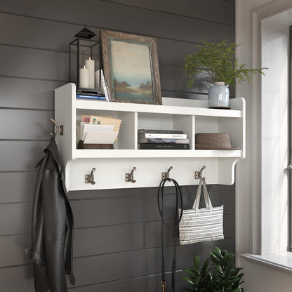 Porte-manteau mural Woodland 40W avec étagère de Bush Furniture